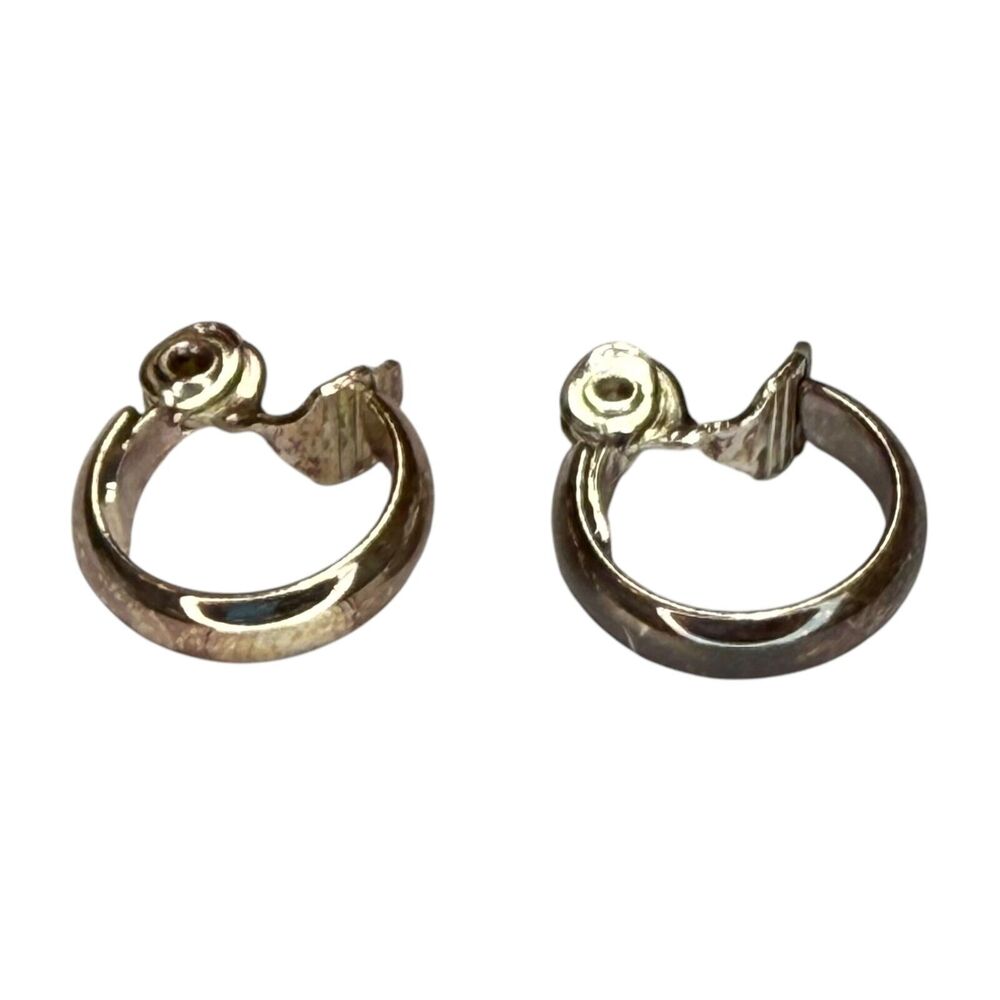 Vintage Silver-Tone Metal Hoop Ring Clip-on Earring Women's Fashion Jewelry - Picture 3 of 7
